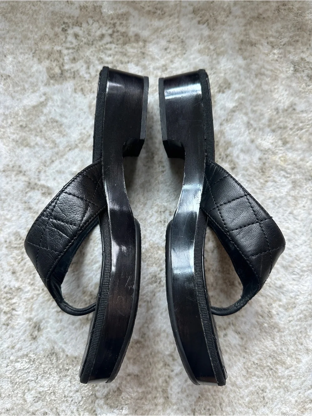 Chanel Black Quilted Leather CC Thong Sandals – Size 38.5